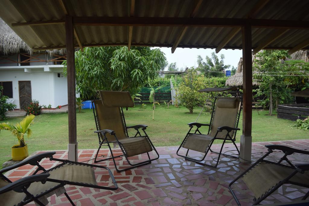 Palomino Breeze Hostal Buitenkant foto